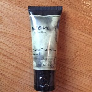 NEW Wen Anti Frizz Styling Creme in Sweet Almond